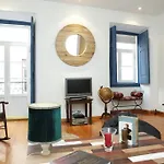 Magnificent Historical Centre With Terrace * ליסבון