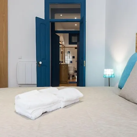 Apartmán Magnificent Historical Centre With Terrace *