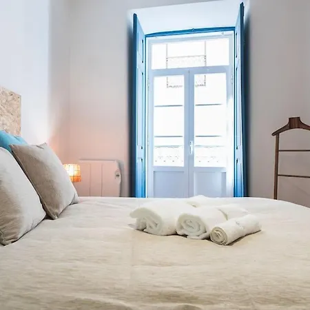 Appartement Magnificent Historical Centre With Terrace Lissabon