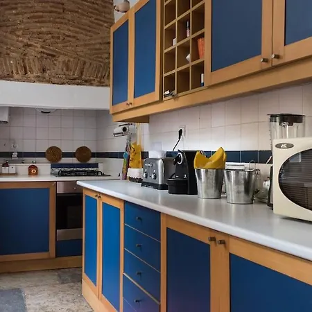 Διαμέρισμα Magnificent Historical Centre With Terrace *