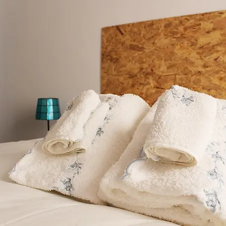 Magnificent Historical City Centre Apart With Terrace Lisboa