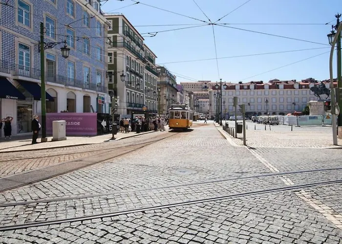 Magnificent Historical Centre With Terrace شقة