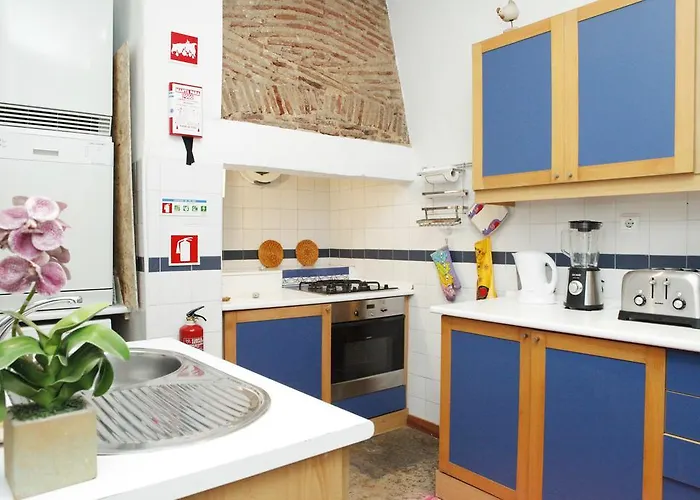 شقة Magnificent Historical Centre With Terrace *